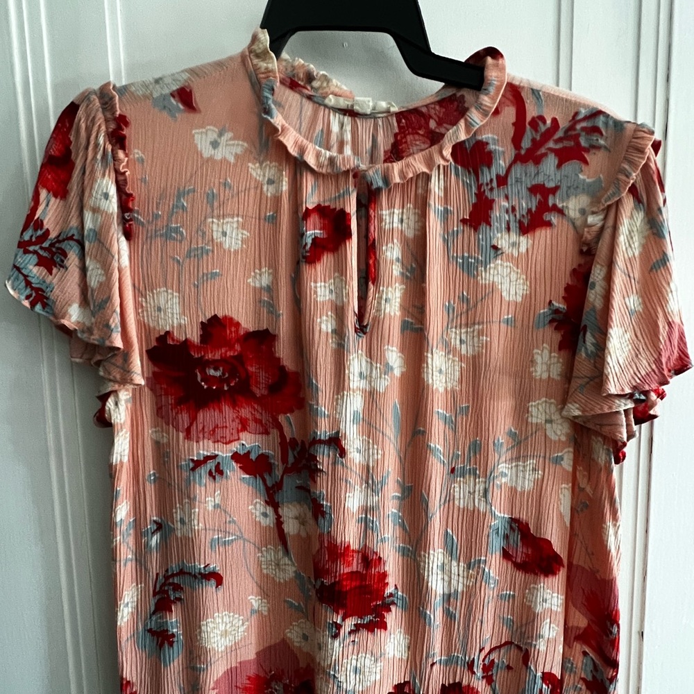 Fun 2 Fun Floral Blouse